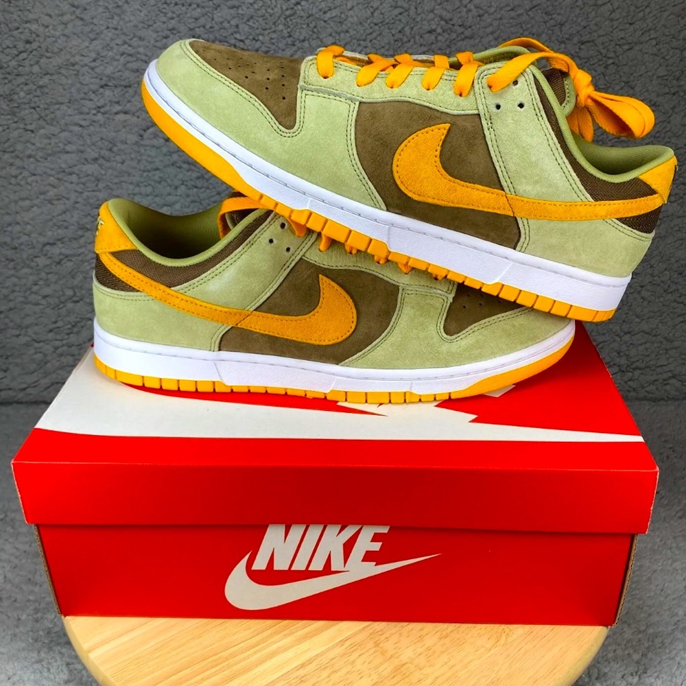 🫒 💛🥑 Nike Dunk Low Dusty Olive SZ 6.5M / 8W 🥑💚🫒 - Picture 1 of 5